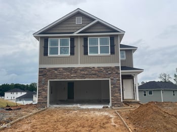 207 Drayton Hall Ln, Sanford, NC 27330