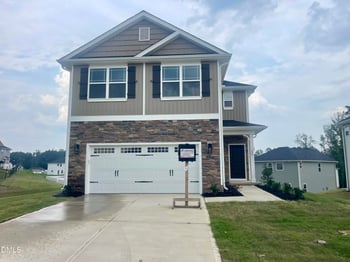 207 Drayton Hall Ln, Sanford, NC 27330