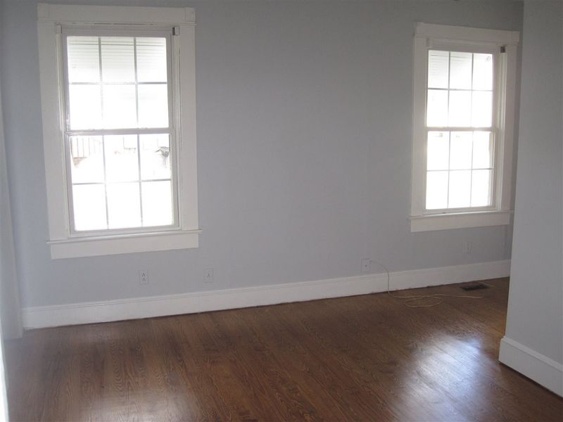 207 W E St, Erwin, NC 28339