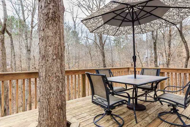 207 Glenview Pl, Chapel Hill, NC 27514