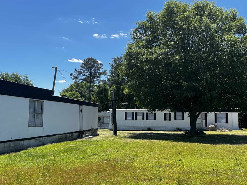 207 Heath Rd, Four Oaks, NC 27524