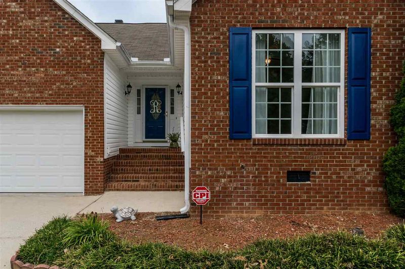 207 Heather Springs Dr, Garner, NC 27529