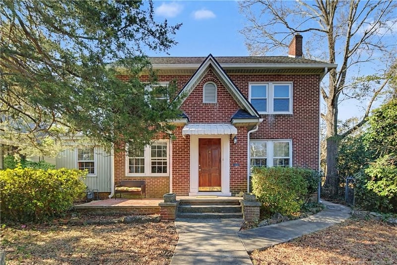 207 Hillcrest Ave, Fayetteville, NC 28305