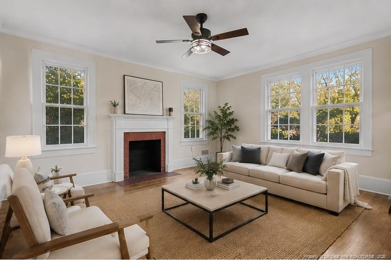 207 Hillcrest Ave, Fayetteville, NC 28305