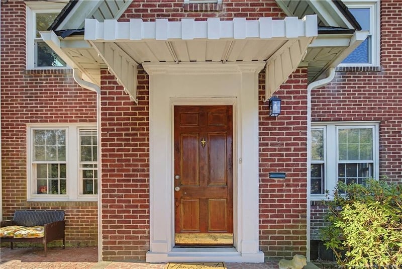 207 Hillcrest Ave, Fayetteville, NC 28305