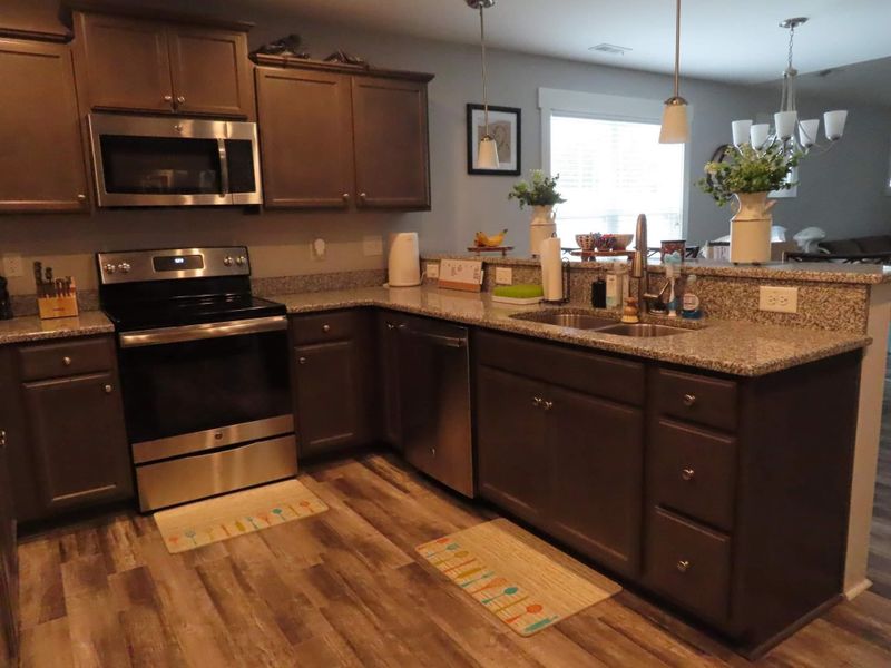 207 E Holmes St, Benson, NC 27504