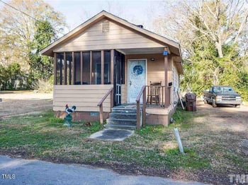 207 Jackson St, Dunn, NC 28334