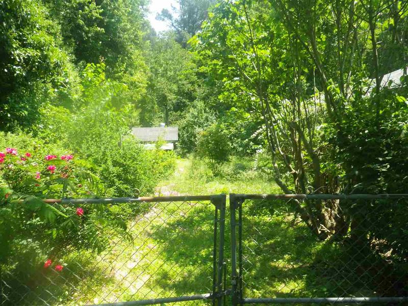 207 Jones Franklin Rd, Raleigh, NC 27606
