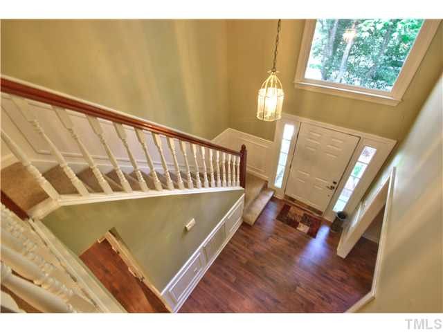 207 Kirkfield Dr, Cary, NC 27518