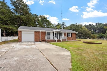 207 Lane Of Tristram, Garner, NC 27529