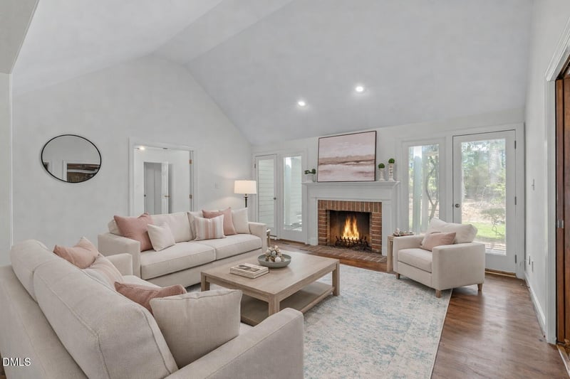 207 Larkwood Ln, Cary, NC 27518
