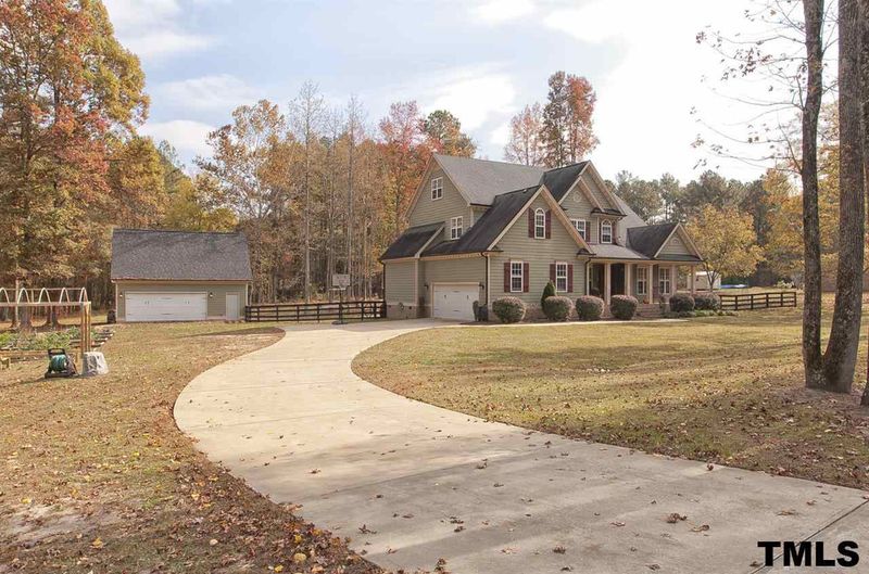 207 Long St, Fuquay Varina, NC 27526