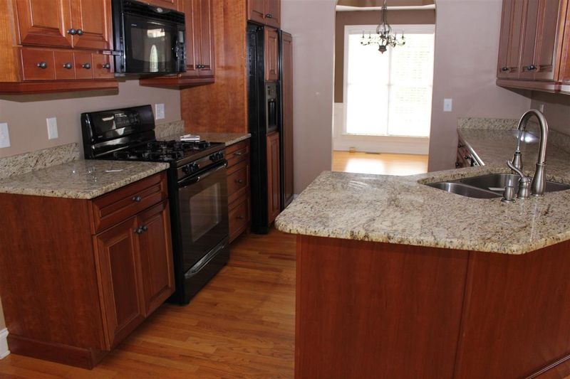 207 Longbourn Dr, Wake Forest, NC 27587