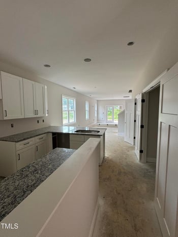 207 Main St #A, Four Oaks, NC 27524