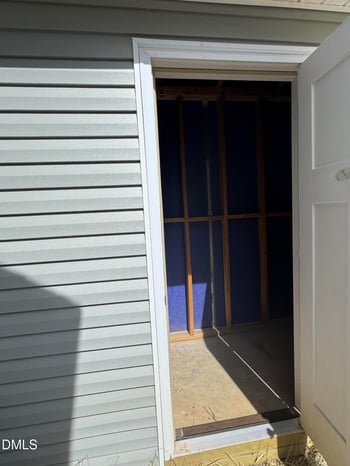 207 Main St #B, Four Oaks, NC 27524