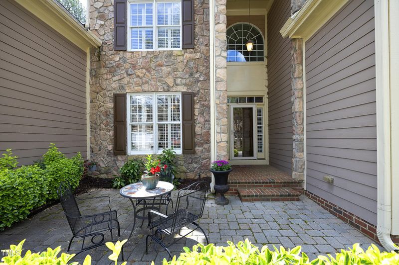 207 Nouveau Ave, Raleigh, NC 27615