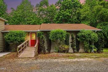 207 Oakland Dr, Apex, NC 27539