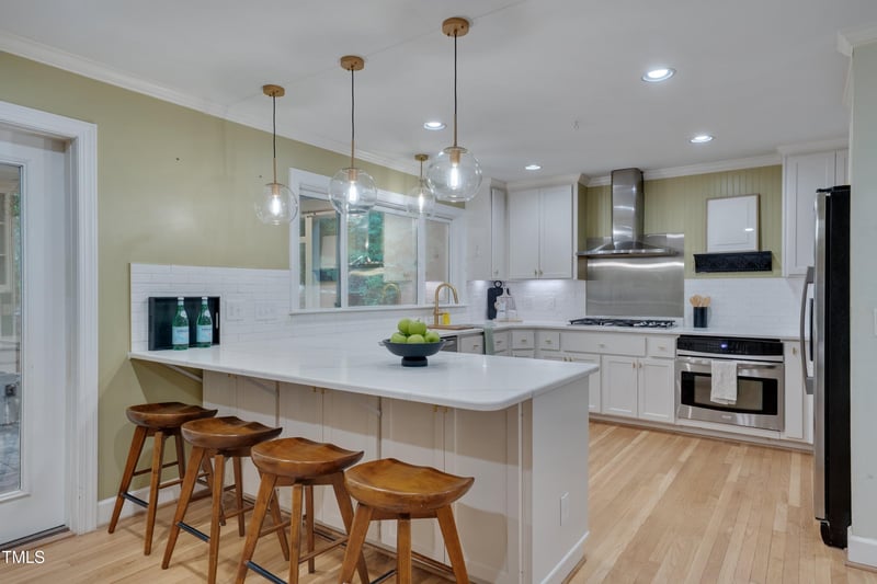 207 Old Forest Creek Dr, Chapel Hill, NC 27514