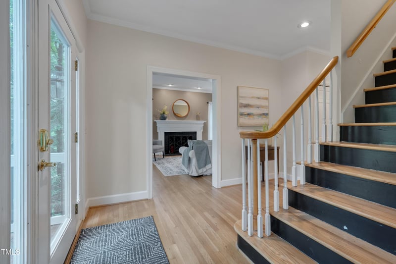 207 Old Forest Creek Dr, Chapel Hill, NC 27514