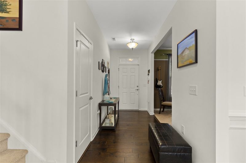 207 Peninsula Ct, Durham, NC 27703