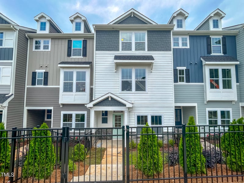 207 Pond View Ct #3, Fuquay Varina, NC 27526