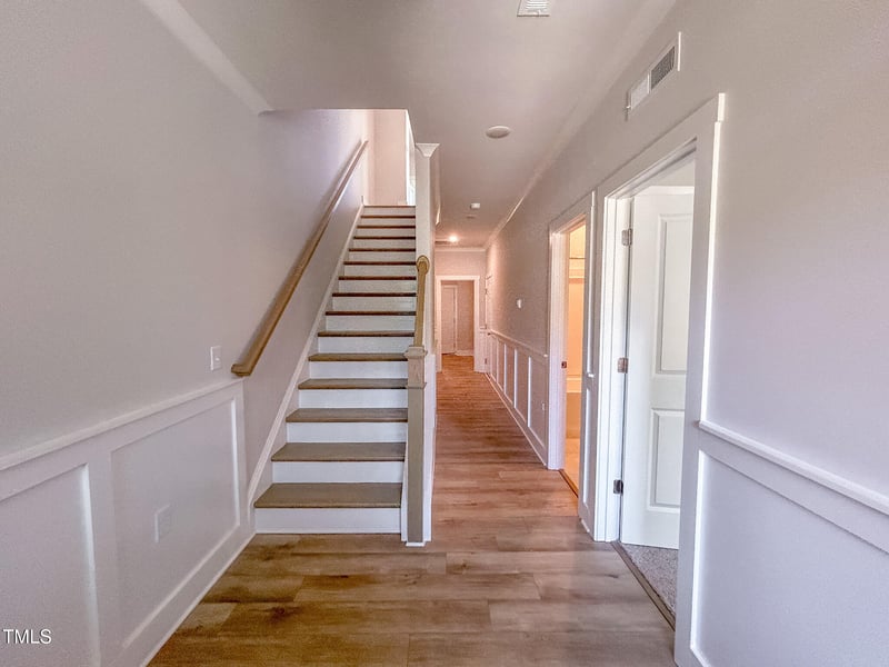 207 Pond View Ct, Fuquay Varina, NC 27526