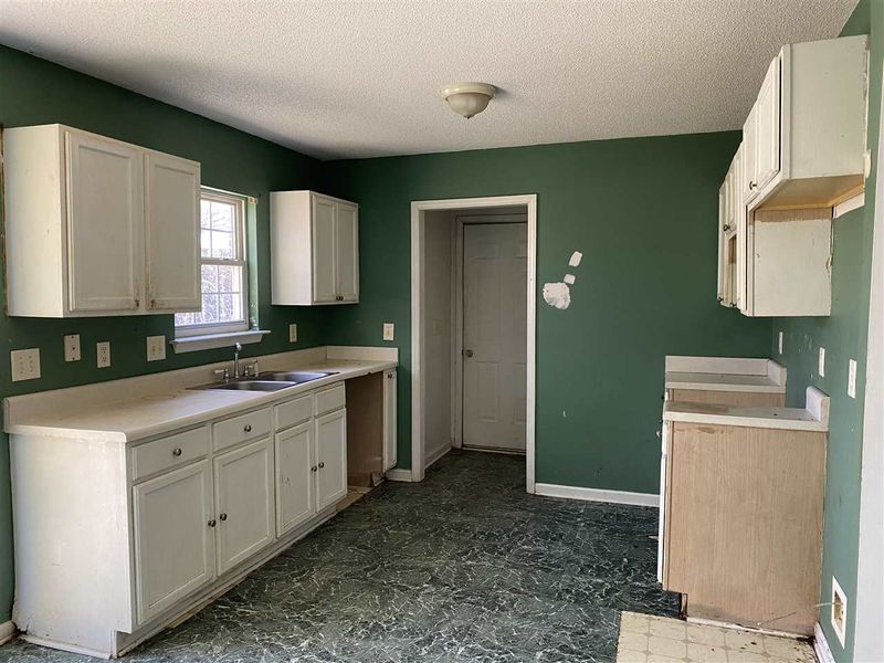 207 Ruby Rg, Durham, NC 27703