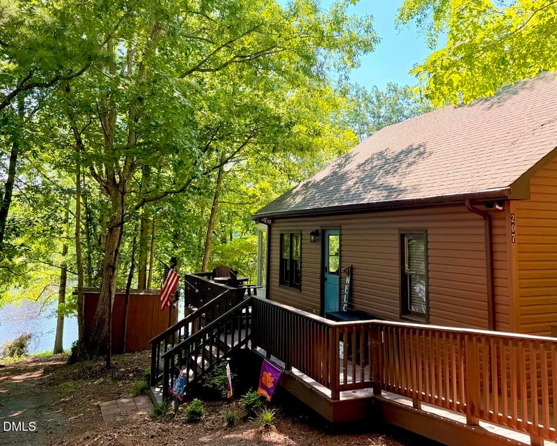 207 Sagamore Dr, Louisburg, NC 27549