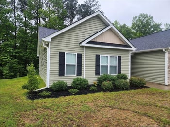 207 Southwick Ct, Sanford, NC 27332