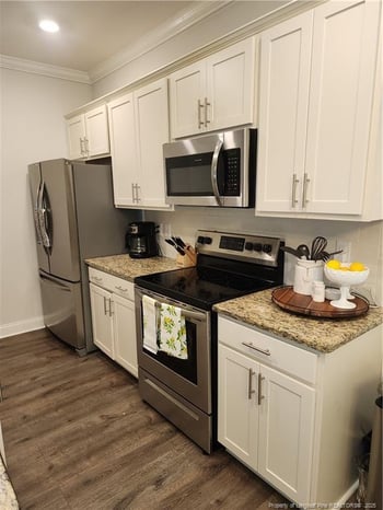 207 Southwick Ct, Sanford, NC 27332