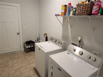 207 Southwick Ct, Sanford, NC 27332