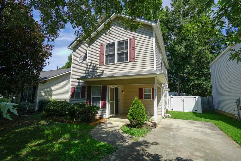 207 Sparta Ln, Apex, NC 27502