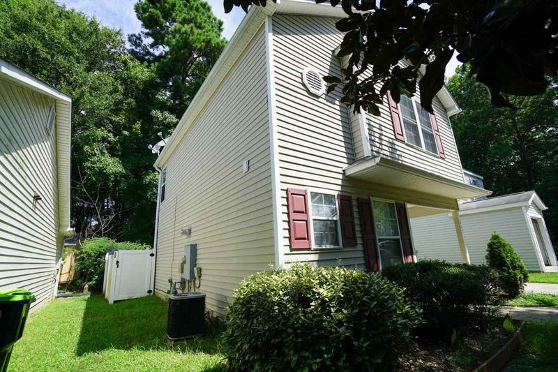 207 Sparta Ln, Apex, NC 27502