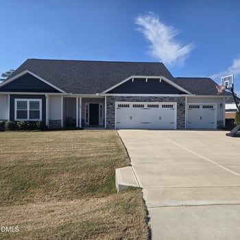 207 Spring Forest Dr, Goldsboro, NC 27534