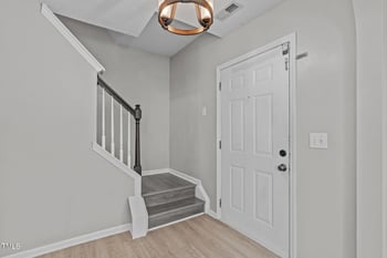 207 Stonecreek Dr, Apex, NC 27539