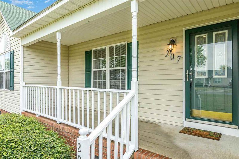 207 Striding Ridge Dr, Goldsboro, NC 27534