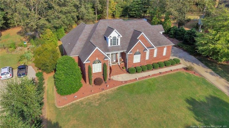 207 Sugar Mill Rd, Sanford, NC 27330