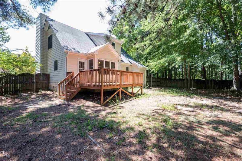 207 Sugarland Dr, Apex, NC 27502
