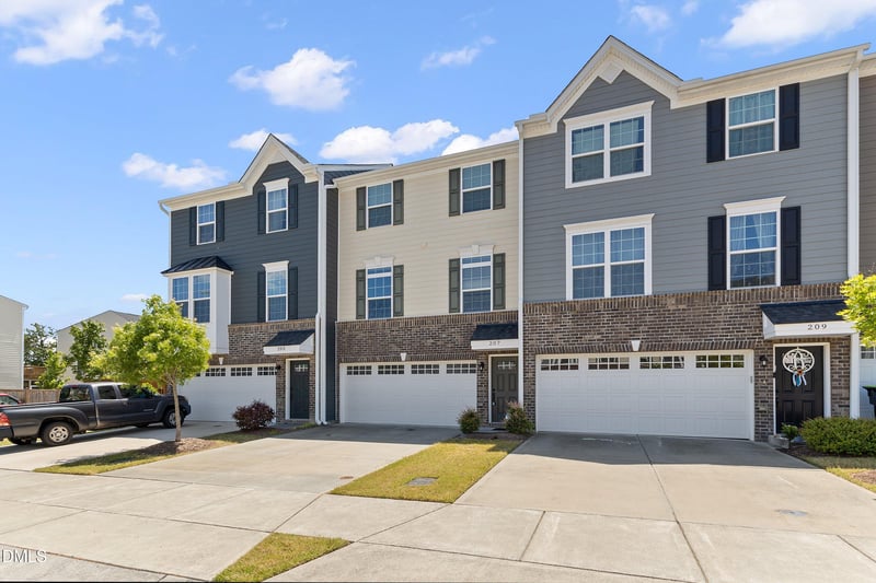 207 Tamworth Creek, Durham, NC 27707