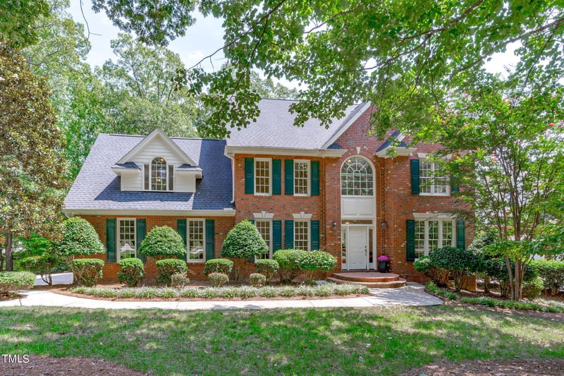 207 Versailles Dr, Cary, NC 27511