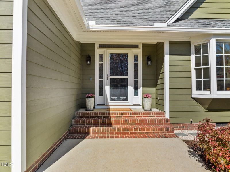 207 Wagon Trail Dr, Cary, NC 27513