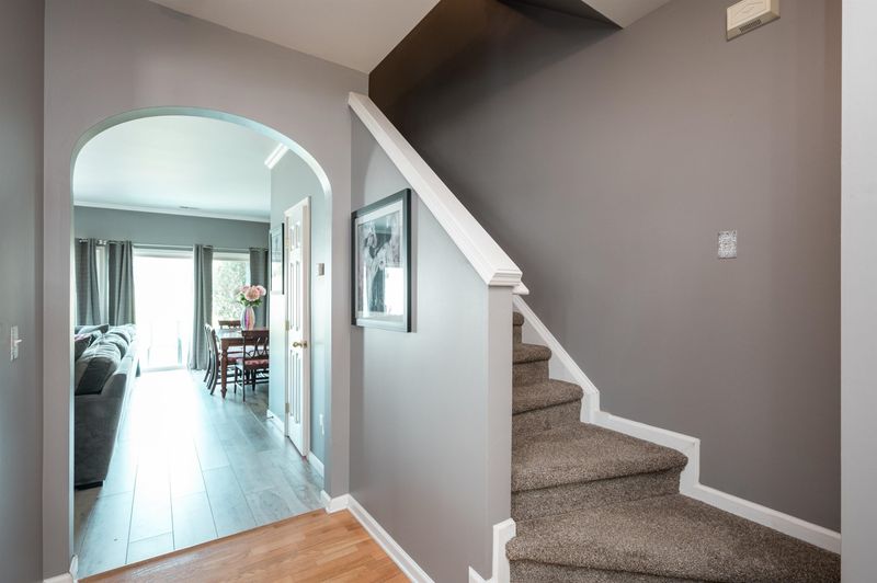207 Walnut Woods Dr, Morrisville, NC 27560
