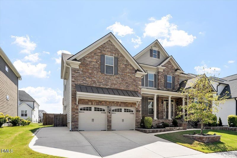 207 Weddington Park Ln, Apex, NC 27523