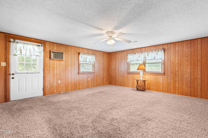 207 Wendell Rd, Wendell, NC 27591