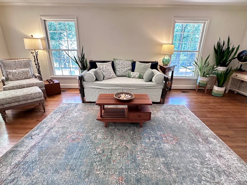 207 Wood Cir, Chapel Hill, NC 27514