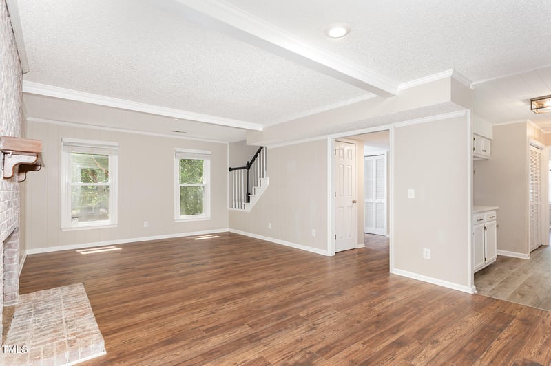 207 Wyatts Pond Ln, Cary, NC 27513