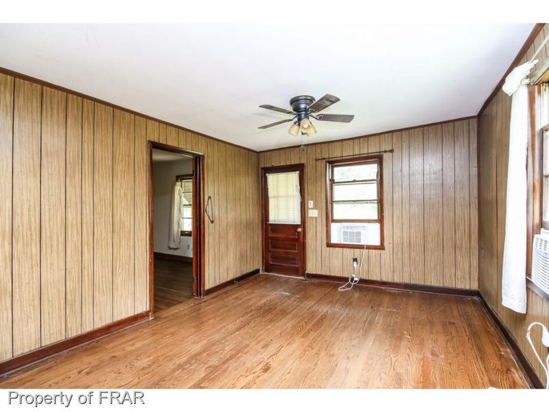 2070 Autry Rd, Lillington, NC 27501