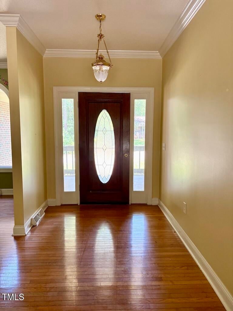 2070 Sandalwood Dr, Sanford, NC 27332