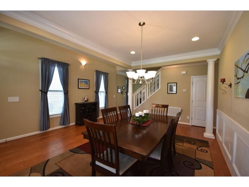 2071 Glenkirk Dr, Burlington, NC 27215