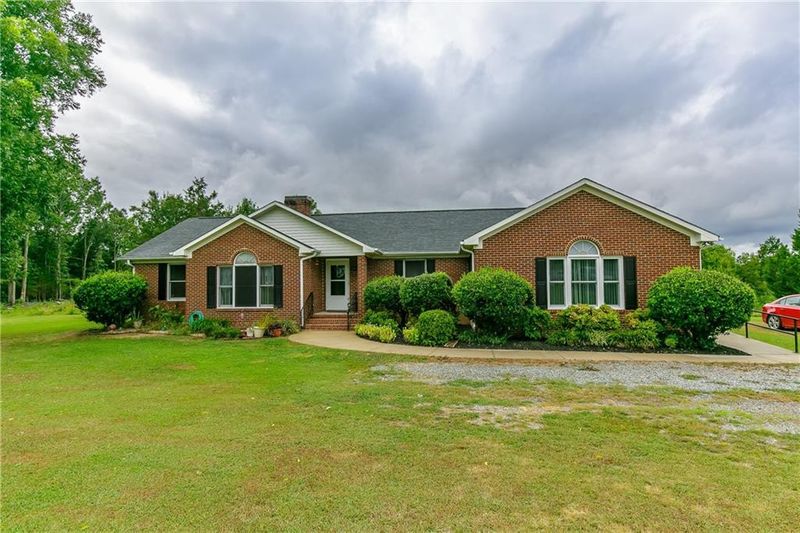 2072 Haith Fuller Trl, Mebane, NC 27302
